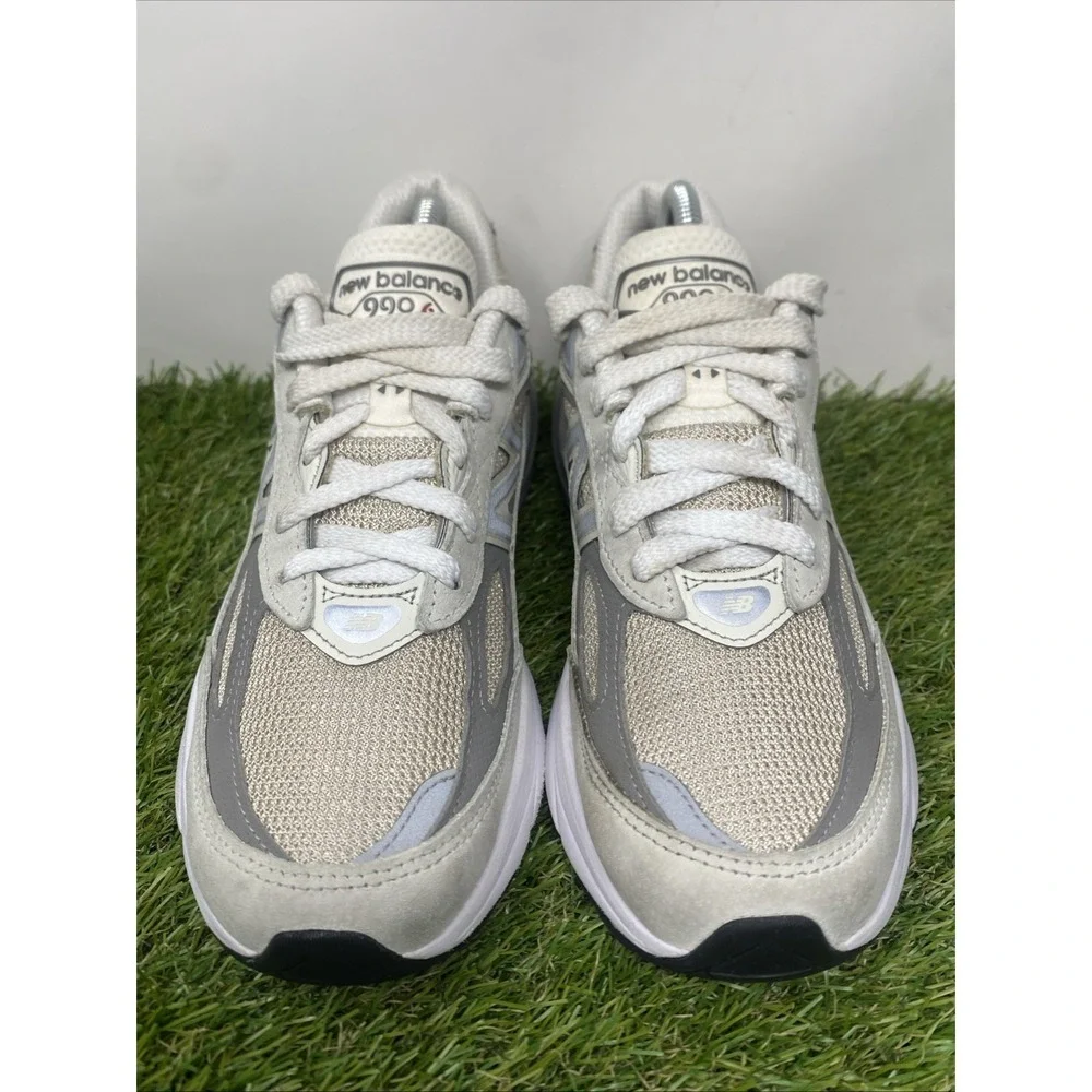 New Balance please look